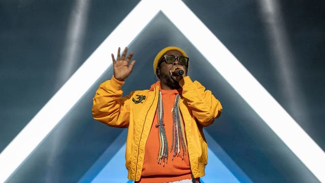 Black Eyed Peas frontman Will.i.am launches high-tech face covering