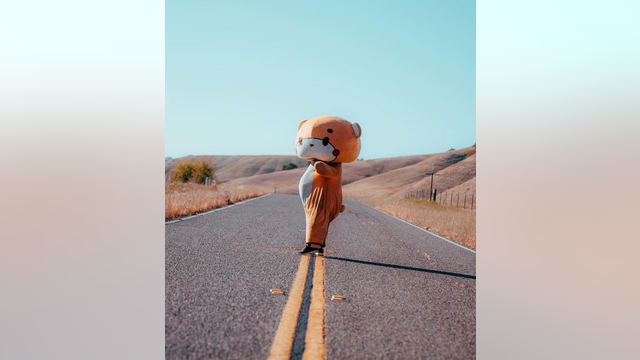 Guy in a bear suit finally reaches his destination after 400-mile trek: San Francisco
