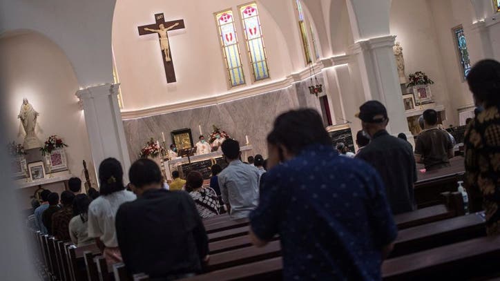 Christians celebrate second Easter marred by COVID-19 pandemic - Vimarsana News