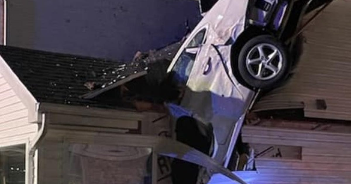 Car crashes through bedroom, narrowly missing sleeping homeowners | FOX ...