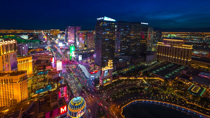 Las Vegas hits jackpot as pandemic-weary visitors return - Vimarsana News