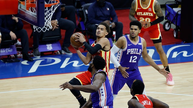 Hawks rally from 26 points down, stun 76ers in Game 5