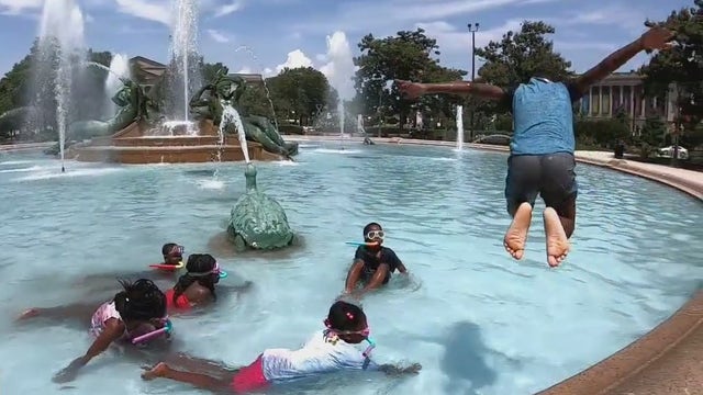 Philly residents look for heat wave relief by heading to Center City fountains