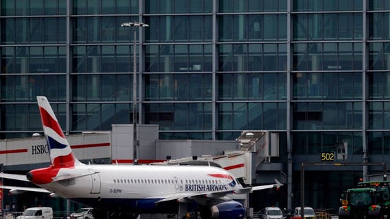 Fully vaccinated US, EU visitors can visit England without quarantining