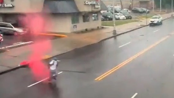 Police arrest suspect stained by exploding dye pack in Newark