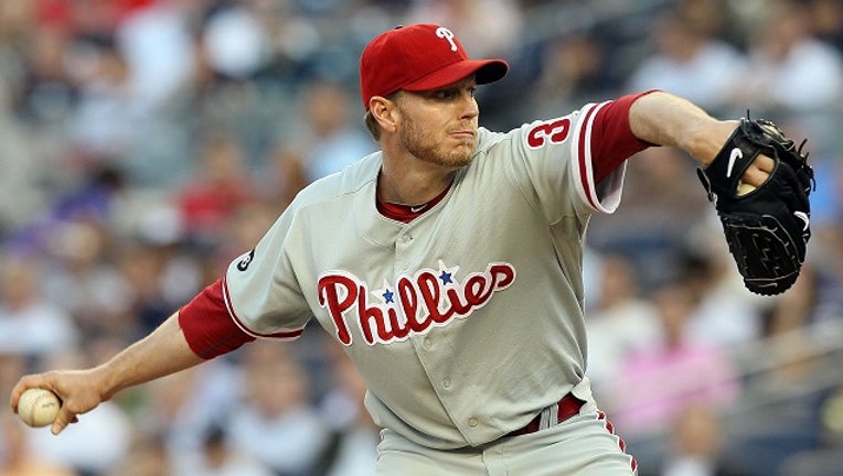 2019 Hall of Fame Inductee Philadelphia Phillies Roy Halladay celebrates  his no hitter - Gold Medal Impressions