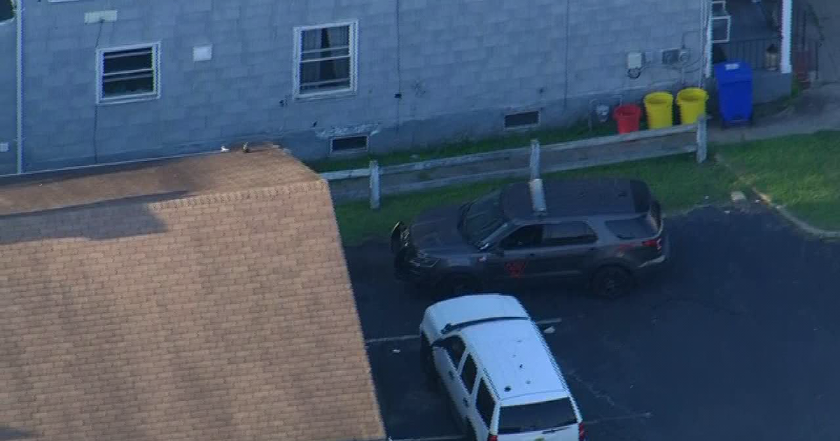 Man found dead behind Mount Holly store identified; officials say death ...