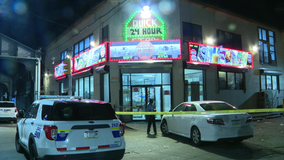 Police: Man, 30, shot and killed after gun battle inside Kensington convenience store