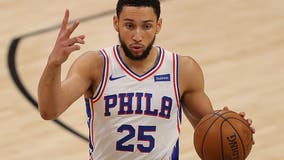 Simmons practices with 76ers; status for opener unknown