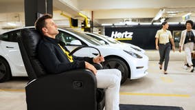 Hertz orders 100,000 Tesla cars in effort to electrify rental fleet