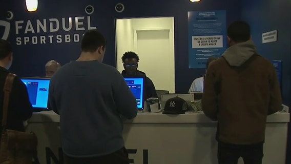 New Jersey sports betting has its first $1 billion month