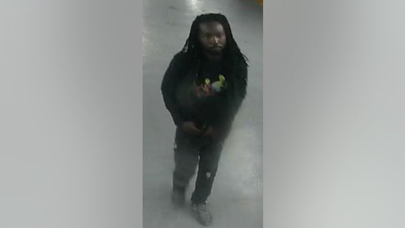 16-year-old girl robbed at knife-point on Broad Street Line, SEPTA police seek suspect