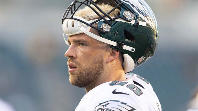 Eagles TE Zach Ertz traded to Arizona Cardinals for CB, draft pick