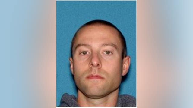 New Jersey police officer admits having sex with underage girl