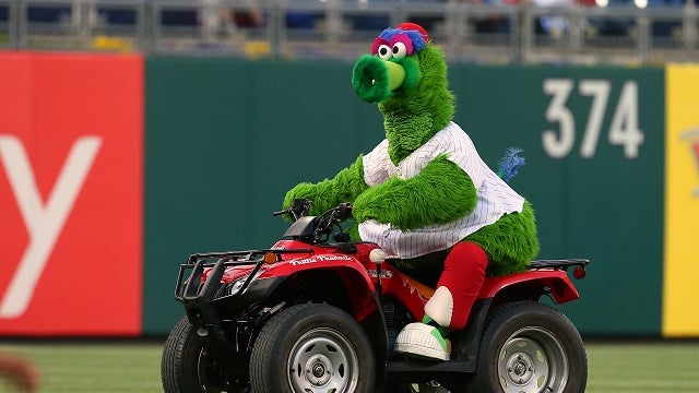 Original Phillie Phanatic will return following agreement