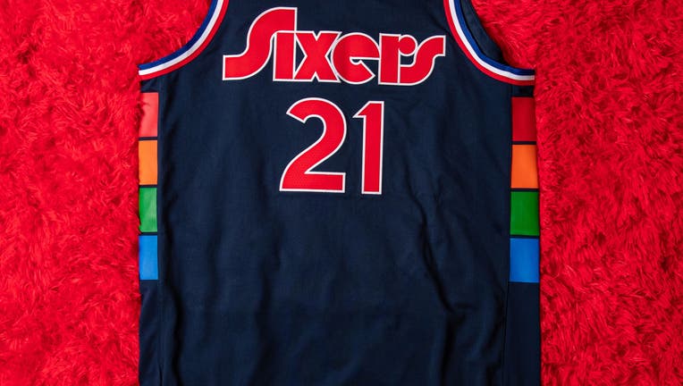 76ers jersey red