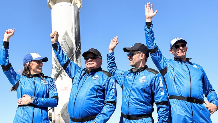 cab10b8d-Blue Origin Launch