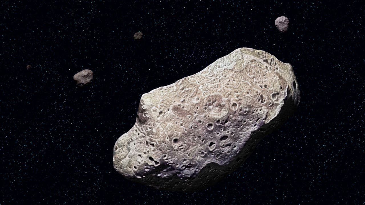 earth from above 「NUMBERED WITH THE 〜 Phew! Truck-sized Asteroid Misses Earth | IBTimes