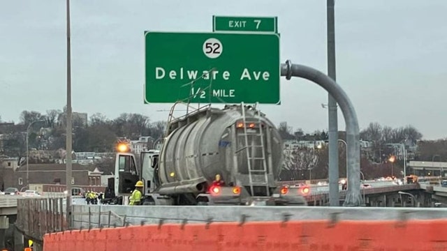 Delaware highway sign replaced after spelling error