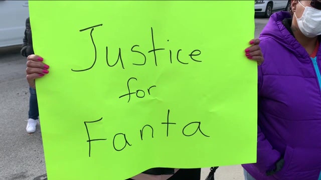 Activists demand charges against officers involved in shooting death of Fanta Bility