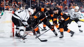 Laughton scores in OT, Flyers top Kings to snap 13-game skid