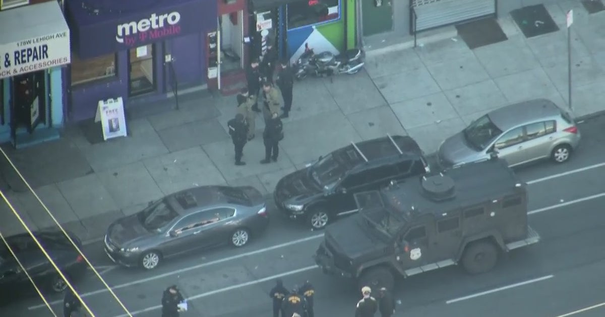 SWAT officer shot in bulletproof vest in North Philadelphia, suspect in ...