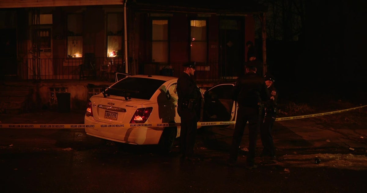 Pizza delivery driver shot in the head while driving, crashes into ...