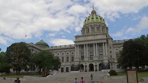 State Capitol quiet during 5th day without new Pennsylvania budget