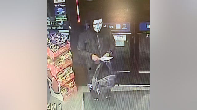 Knife-wielding masked suspect wanted in Chester County convenience store robbery