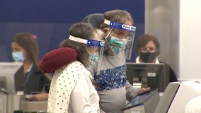 Airline CEOs, travel groups urge White House to lift mask rules on flights