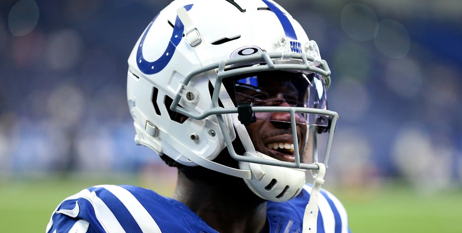 Eagles sign former Colts WR Zach Pascal to 1-year deal