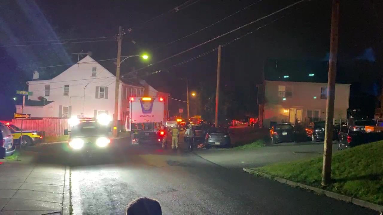 5 killed in Pottstown explosion; Child fires pellet gun into Philly