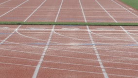 7-year-old goes viral after she loses shoe at track meet, comes back to win race