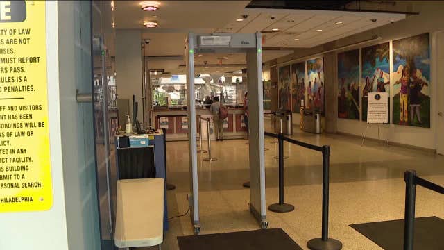 School District of Philadelphia to begin screening middle school students for weapons on Monday