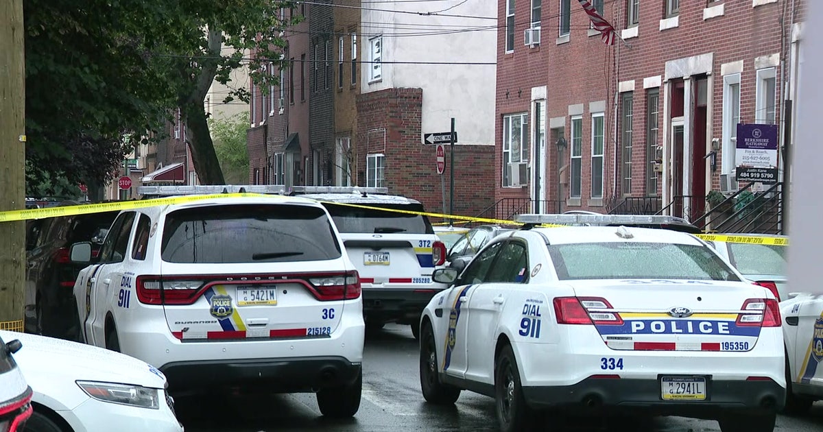 2 shot dead after forcing their way into South Philadelphia home ...