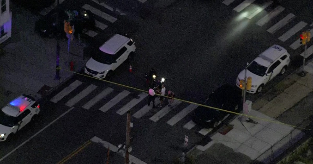 Police: 4 hurt in pair of nighttime double shootings in Philadelphia ...