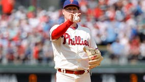 Phillies end 9-game win streak, skipper Thomson's 1st loss