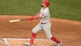 Schwarber hits 2 homers as Phils thump Nats, 12th win in 14