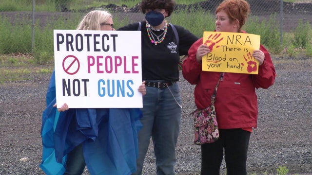NRA fundraiser in Montgomery County draws protesters
