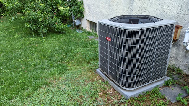 Summer savings: Tips to keep your electricity costs low during periods of hot temperatures