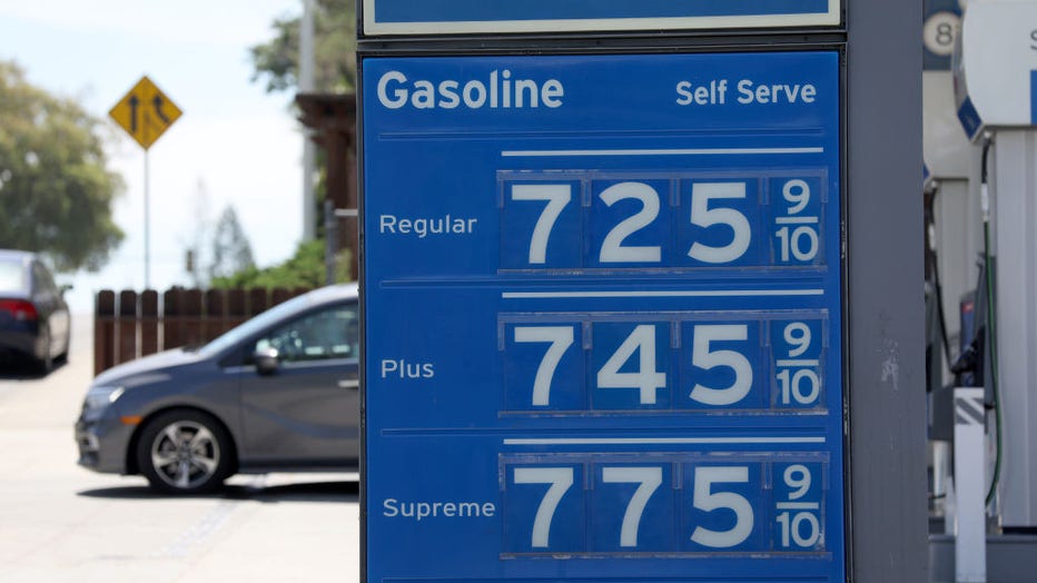 Breaking Bad' star Dean Norris says 'stfu' about gas prices