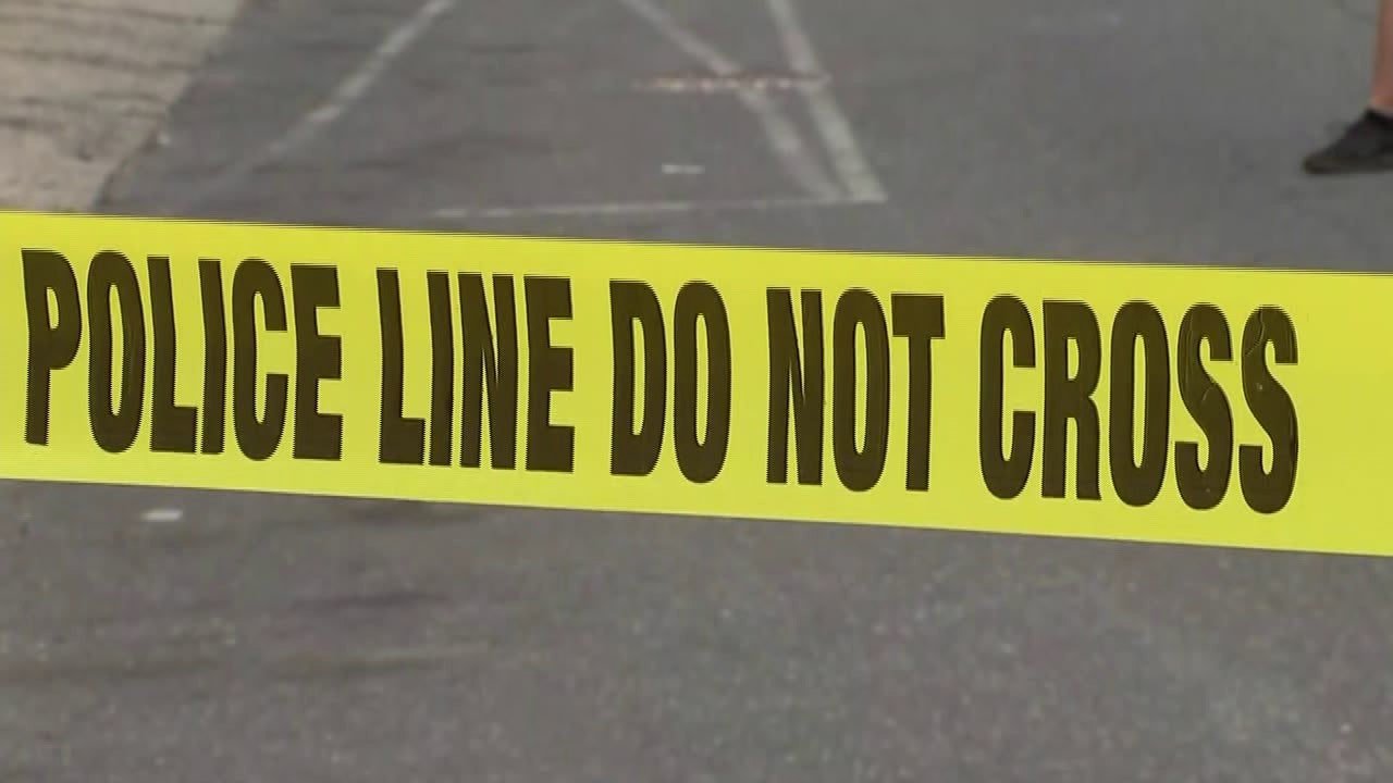 Shots fired at car during crowded gathering at basketball court in Abington: police