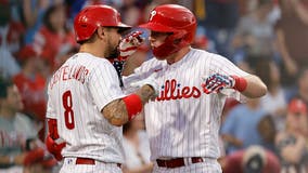 Wheeler, Hoskins, Realmuto lift Phillies over Cardinals 4-0