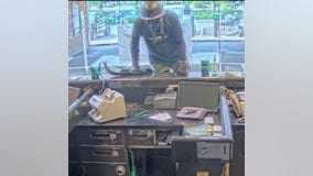 Police: Man in gas mask fails to jump counter twice during attempted TD Bank robbery