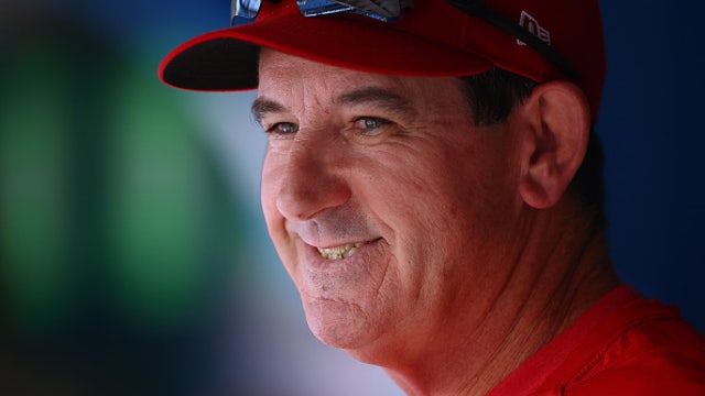 Philadelphia Phillies Rob Thomson becomes first Canadian to manage in home country