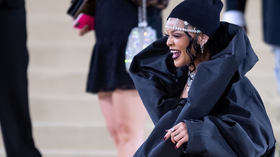 How Rihanna made her wealth as a billionaire worth US$ 1.7 billion