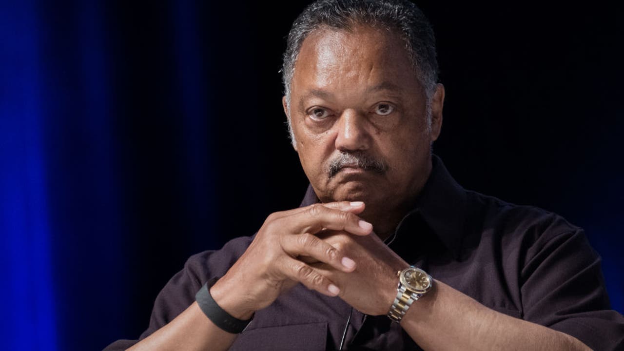 Sesame Place controversy: Civil rights leader Rev. Jesse Jackson set to meet with SeaWorld CEO - Vimarsana News