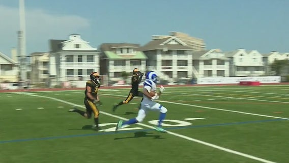 Battle at the Beach sees N.J., Pa. high schools compete as high school football kicks off