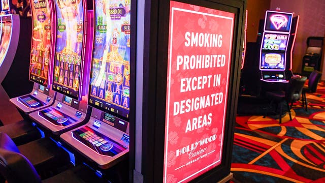 Could outdoor gambling satisfy smokers and casino workers?