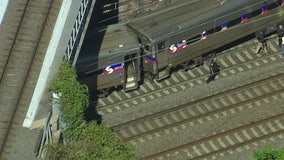 SEPTA train derails in Trenton, service suspended in both directions